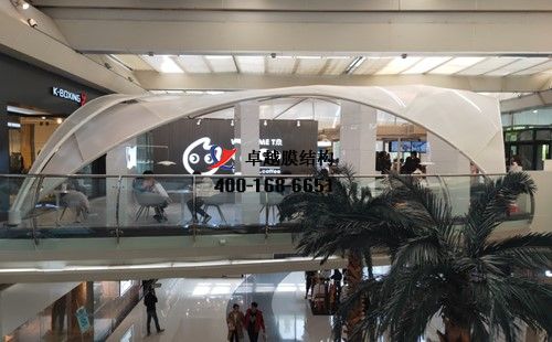 鄭州國貿(mào)360<font color='red'>膜結(jié)構(gòu)景觀</font>/罩棚工程動(dòng)態(tài)