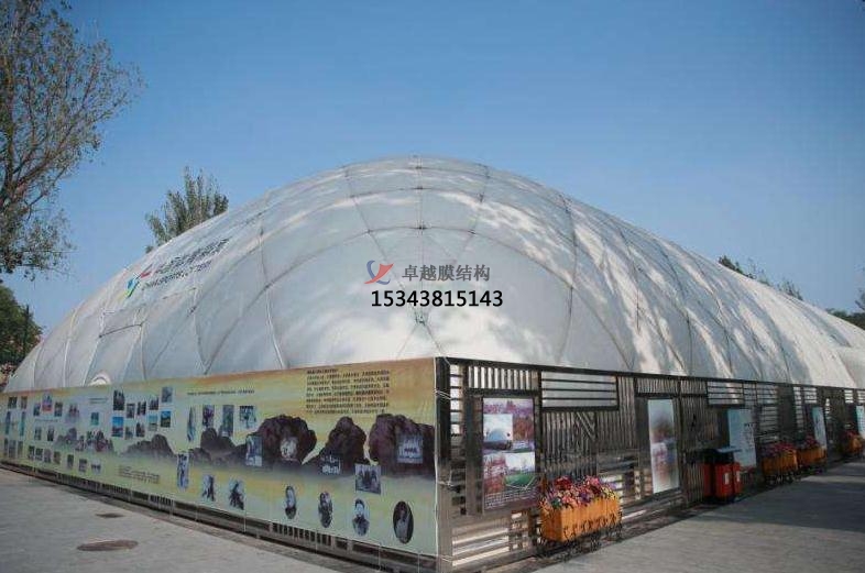 懷化充氣膜網(wǎng)球館圖片充氣膜結構【案例圖片】