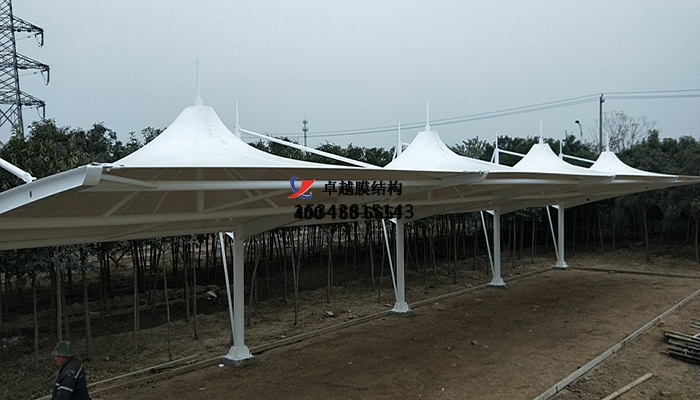 滄州膜結(jié)構(gòu)高爾夫發(fā)球臺遮陽棚【設計公司】