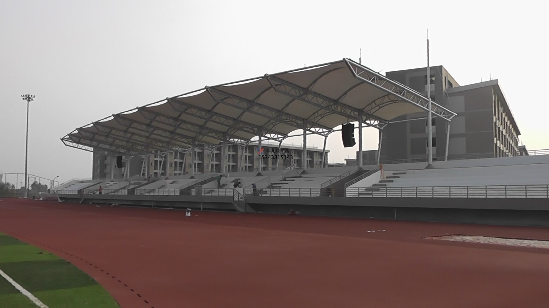 宣威<font color='red'>膜結(jié)構(gòu)看臺(tái)</font>/舞臺(tái)/主席臺(tái)設(shè)計(jì)施工安裝生產(chǎn)廠(chǎng)家