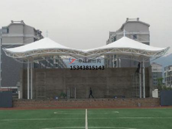 隨縣<font color='red'>膜結構看臺</font>雨棚生產設計安裝