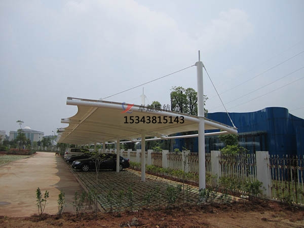 威縣膜結(jié)構(gòu)停車(chē)棚【充電站雨棚】設(shè)計(jì)安裝