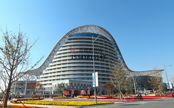 如何避免膜結(jié)構(gòu)起皺？【膜材品牌】