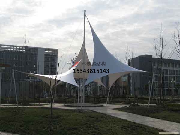 朔州商業(yè)廣場(chǎng)<font color='red'>張拉膜結(jié)構(gòu)</font>景觀棚/雨棚設(shè)計(jì)搭建