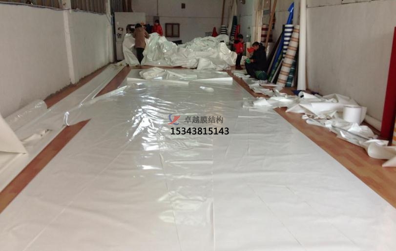 <font color='red'>張拉膜結(jié)構(gòu)</font>之膜材的4大種類