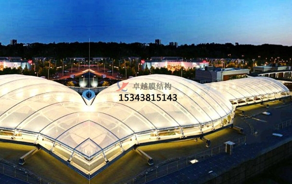 膜結(jié)構(gòu)丨ETFE建筑能抗臺(tái)風(fēng)嗎？
