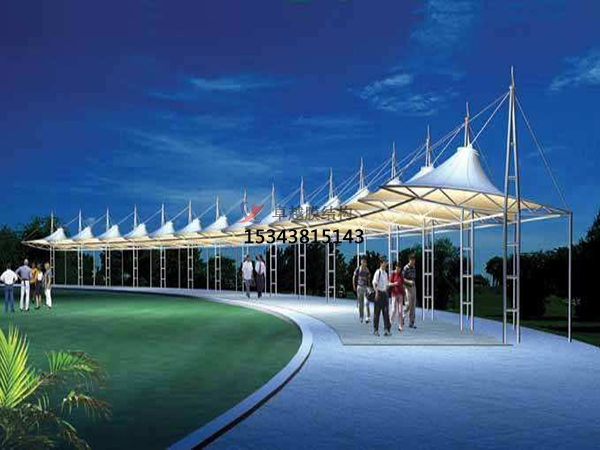  高爾夫球場膜結(jié)構(gòu)是怎么安裝得？