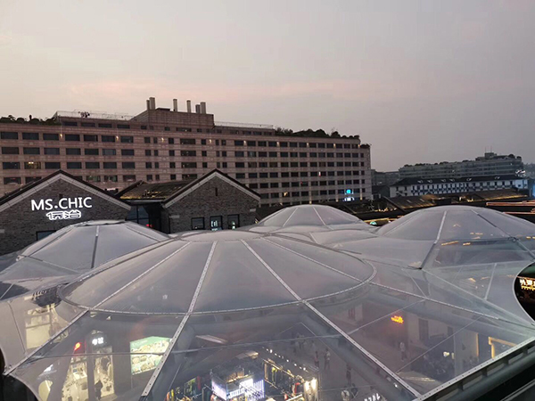 ETFE膜結構材料的種類有哪些？如何選購適合自己的ETFE膜結構？