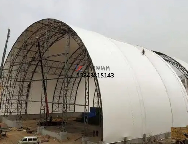 膜結構煤棚