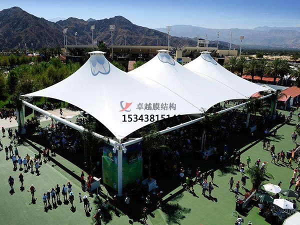 貴港<font color='red'>膜結(jié)構(gòu)公司</font>【門球場(chǎng)張拉膜雨棚維護(hù)】貴港膜結(jié)構(gòu)廠家