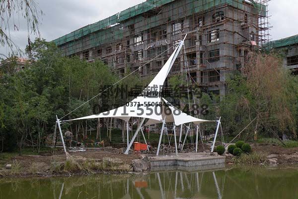 西安張拉膜遮陽棚生產(chǎn)廠家設(shè)計(jì)施工【西安外國(guó)語大學(xué)張拉膜遮陽棚】等項(xiàng)目