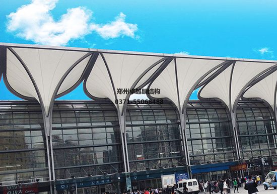 膜結(jié)構(gòu)雨棚的找形過程分析